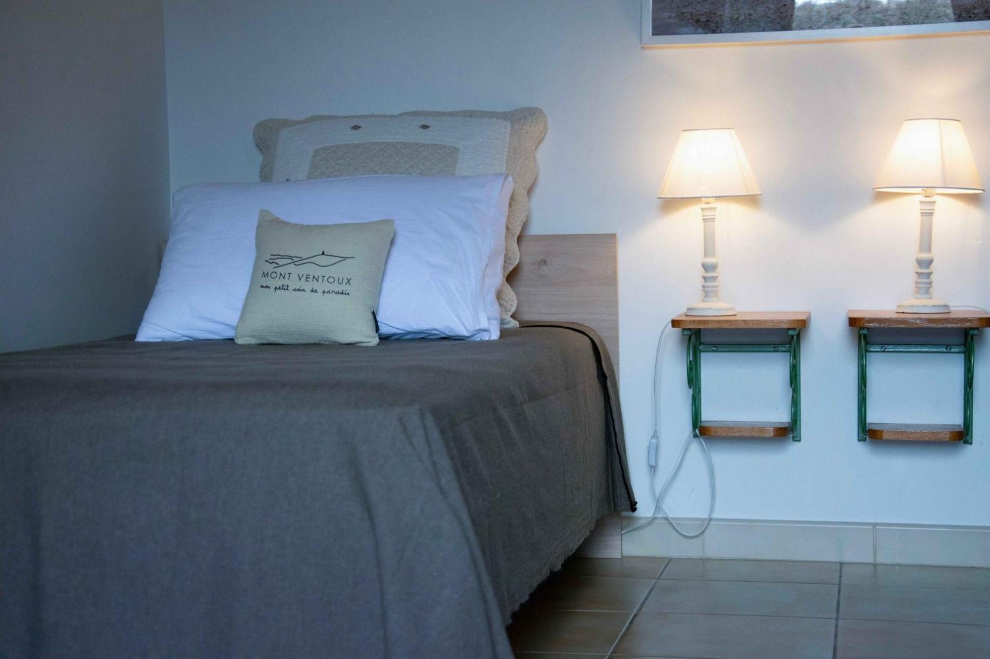 Les Grands Pres Des Baronnies Guest House La Roche-sur-le-Buis Exterior photo