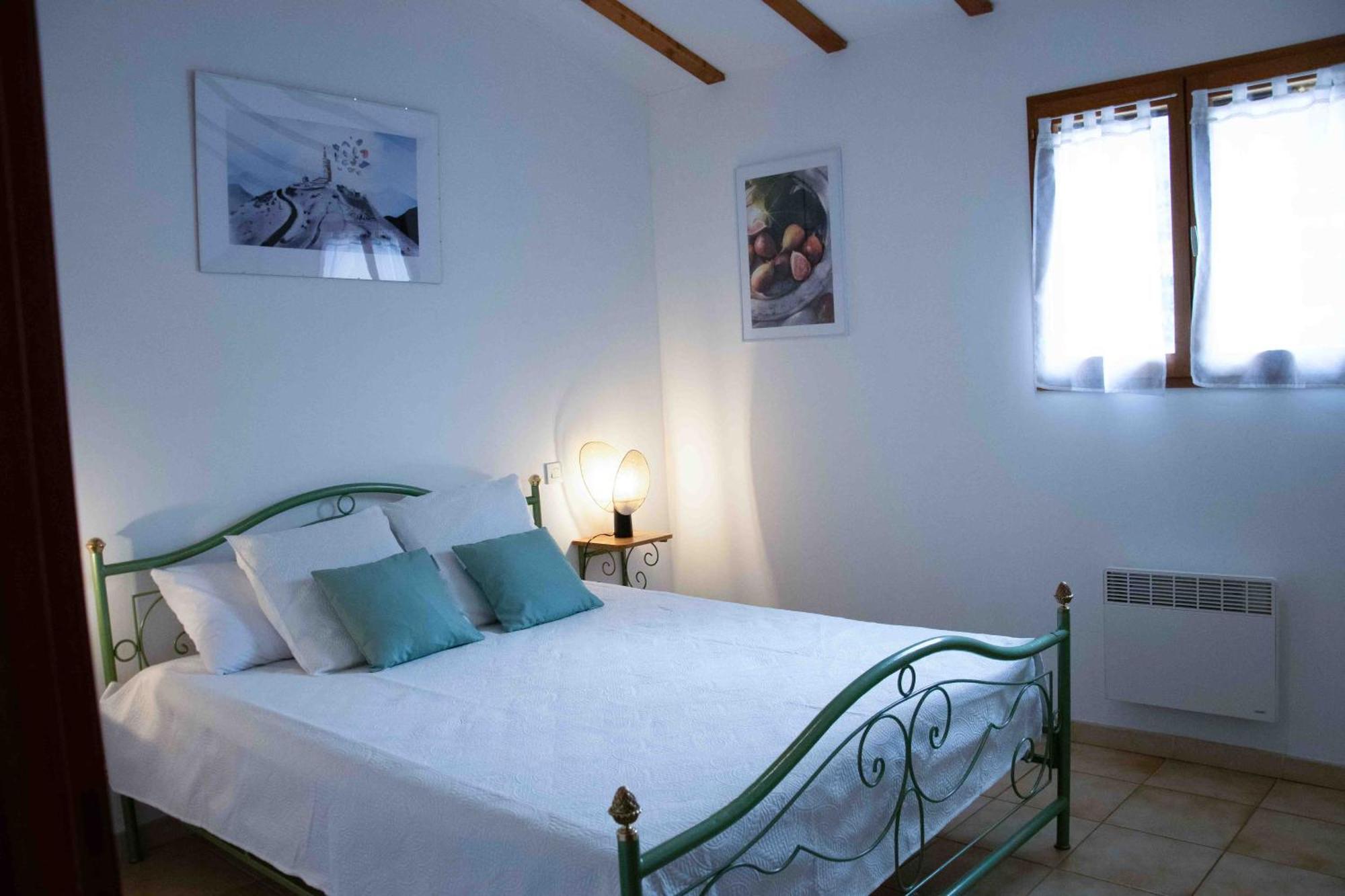 Les Grands Pres Des Baronnies Guest House La Roche-sur-le-Buis Exterior photo